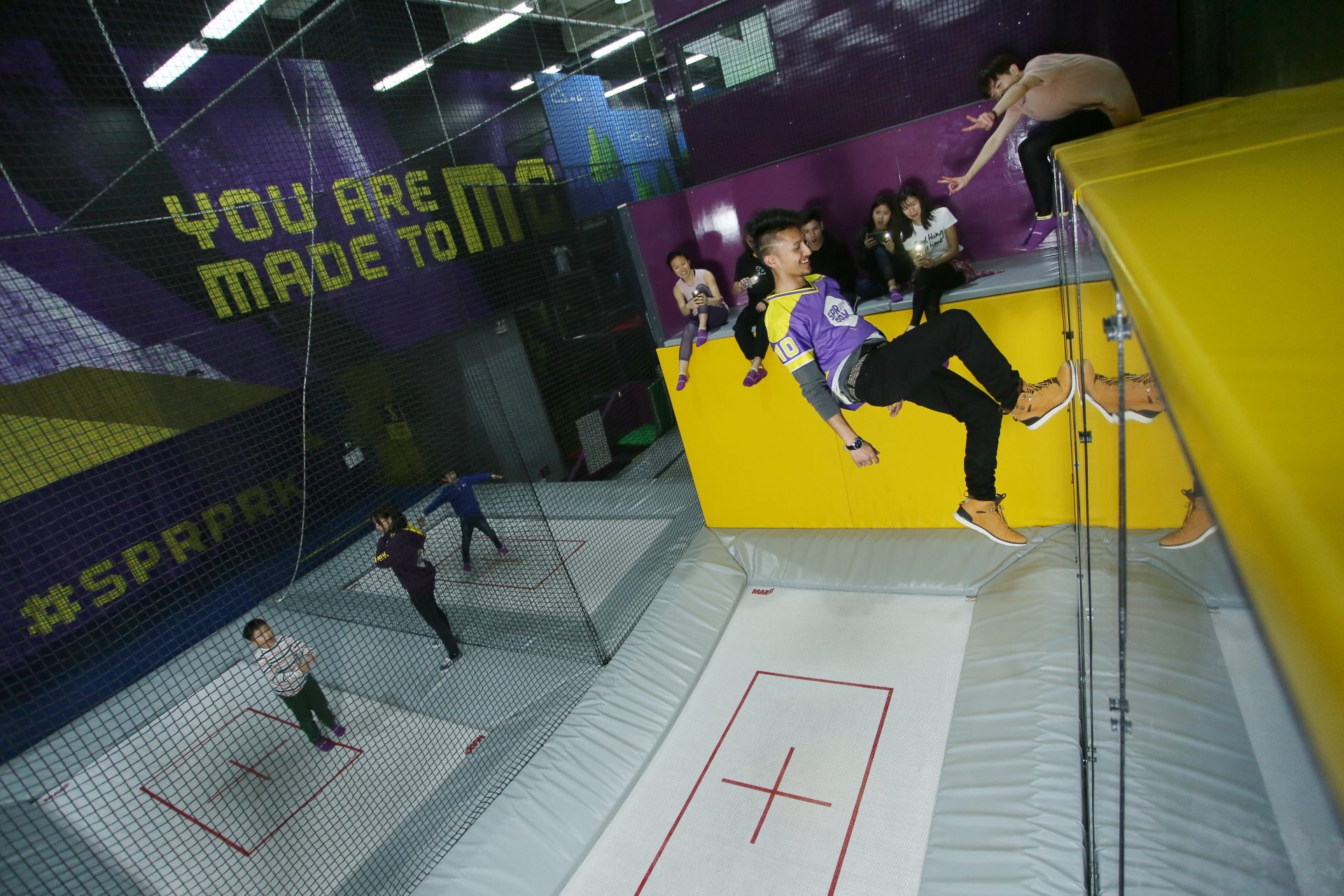 Trampoline Platform SuperPark Hong Kong